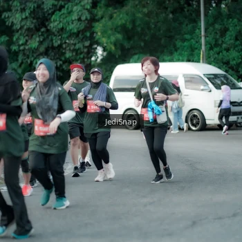 Runner Photo 3911816