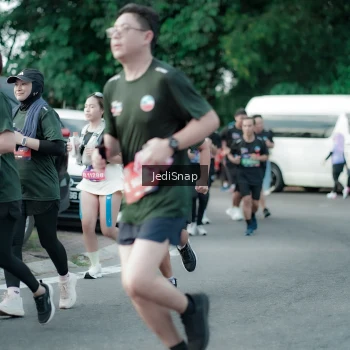 Runner Photo 3911842