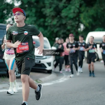 Runner Photo 3911850