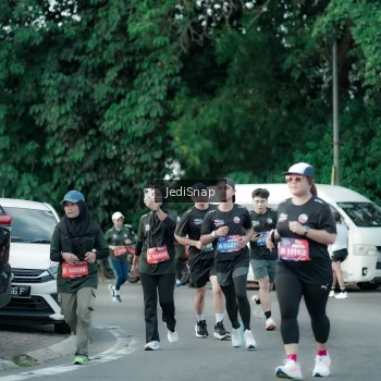 Runner Photo 3912015