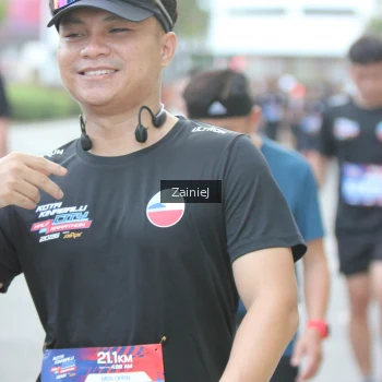 Runner Photo 3912031