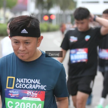 Runner Photo 3912044