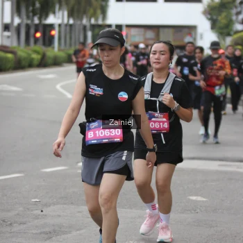 Runner Photo 3912059
