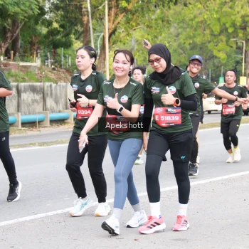 Runner Photo 3912111