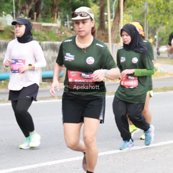 Runner Photo 3912125