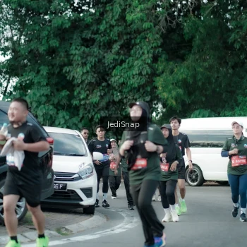 Runner Photo 3912129