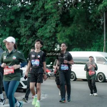 Runner Photo 3912195