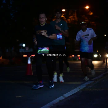 Runner Photo 3912246