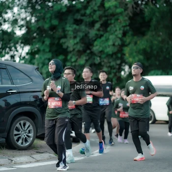 Runner Photo 3912278
