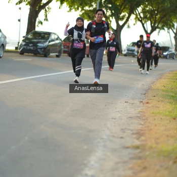 Runner Photo 3912318