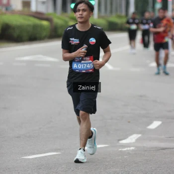 Runner Photo 3912344