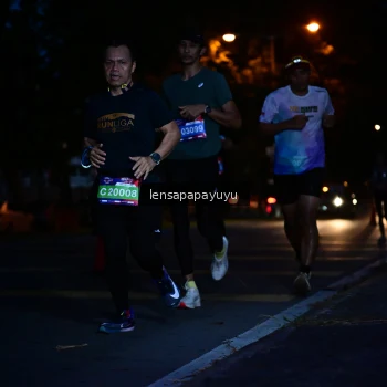 Runner Photo 3912372