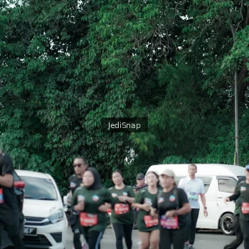Runner Photo 3912375