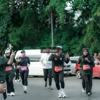 Runner Photo 3912404
