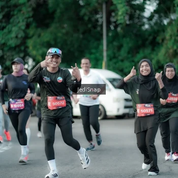Runner Photo 3912432