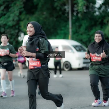 Runner Photo 3912437