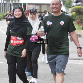 Runner Photo 3912455