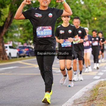 Runner Photo 3912474