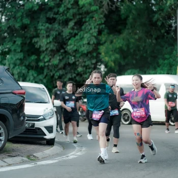 Runner Photo 3912525