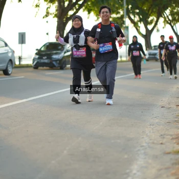 Runner Photo 3912550
