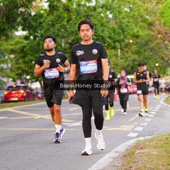 Runner Photo 3912556