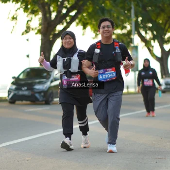Runner Photo 3912564