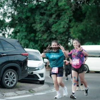 Runner Photo 3912573