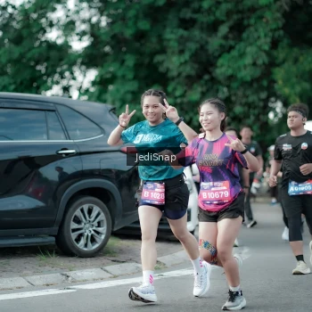 Runner Photo 3912578