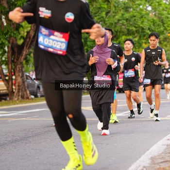 Runner Photo 3912585