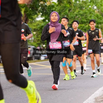 Runner Photo 3912600