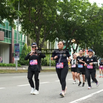 Runner Photo 3912633