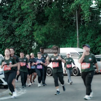Runner Photo 3912648