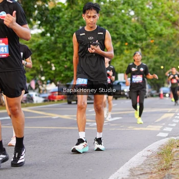 Runner Photo 3912662