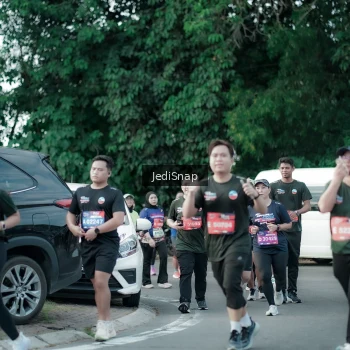 Runner Photo 3912679