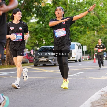Runner Photo 3912700