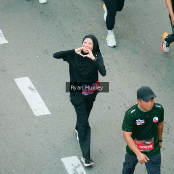 Runner Photo 3912729
