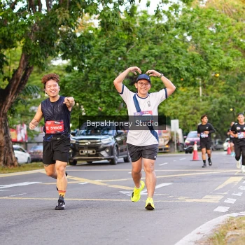 Runner Photo 3912760