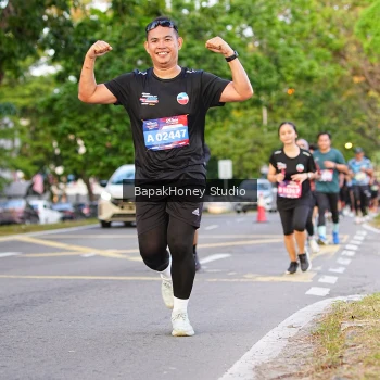 Runner Photo 3912795