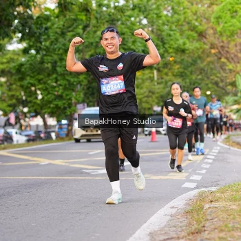 Runner Photo 3912797