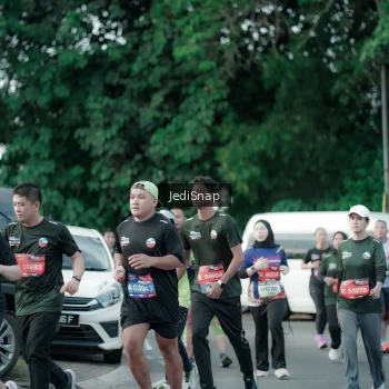 Runner Photo 3912829