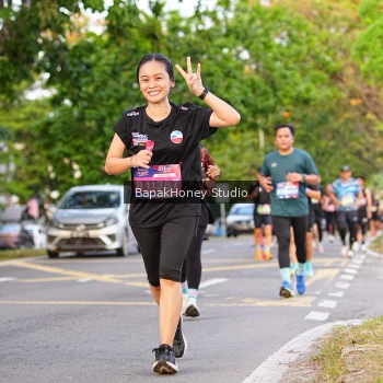 Runner Photo 3912856
