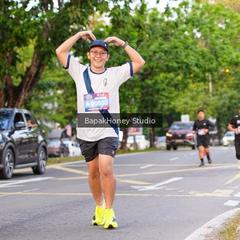Runner Photo 3912860
