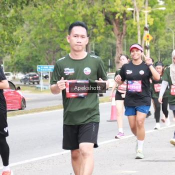 Runner Photo 3912880