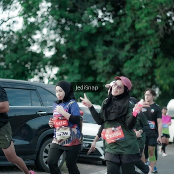 Runner Photo 3912905