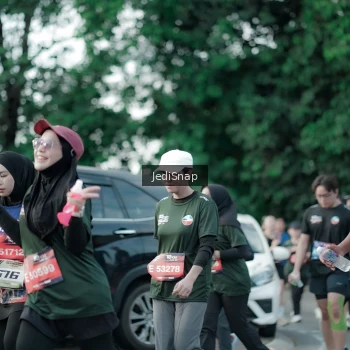 Runner Photo 3912921