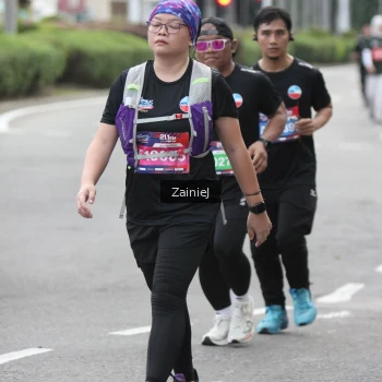 Runner Photo 3912990