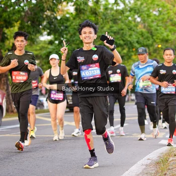 Runner Photo 3913025