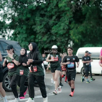Runner Photo 3913063