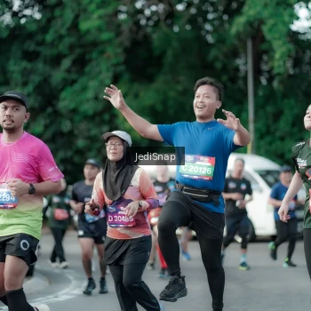 Runner Photo 3913110