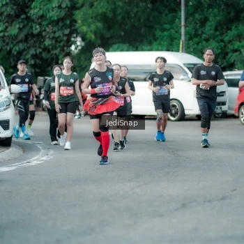 Runner Photo 3913153